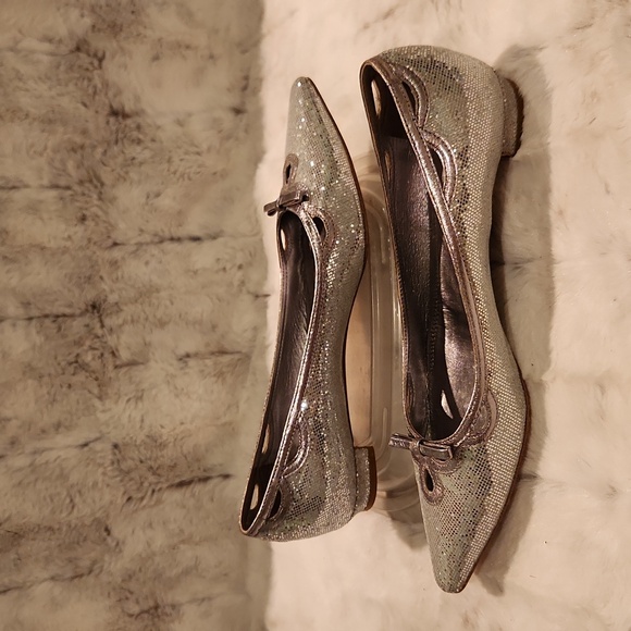 Miu Miu Pointed Toe Ballet Flats - Picture 5 of 10